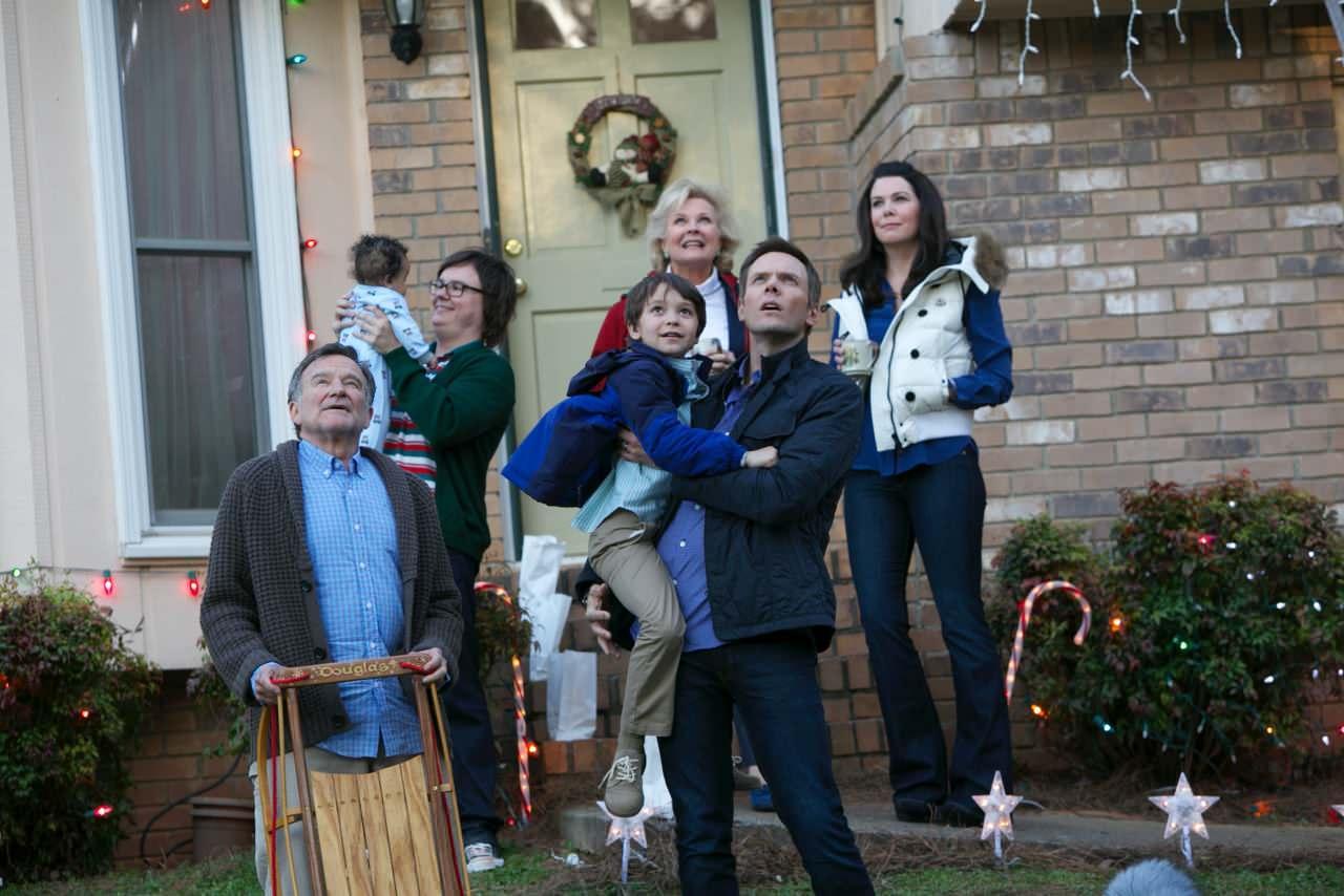 Trailer For ‘A Merry Friggin’ Christmas’ With Robin Williams and ...