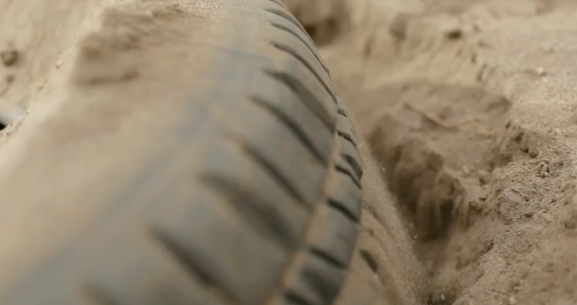 Killer Tire Movie 'Rubber' Rolls Out First Trailer