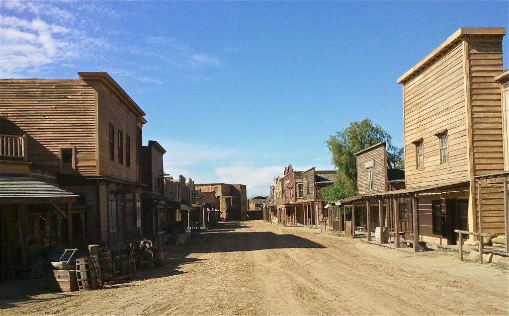 First Look At Quentin Tarantinos ‘django Unchained Western Set