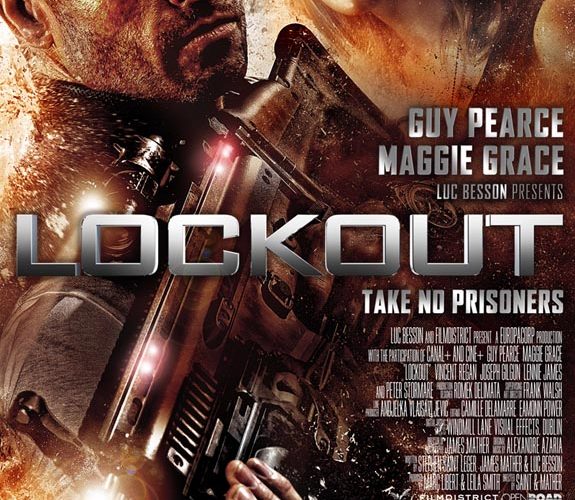 Lockout (2012) Japanese movie poster