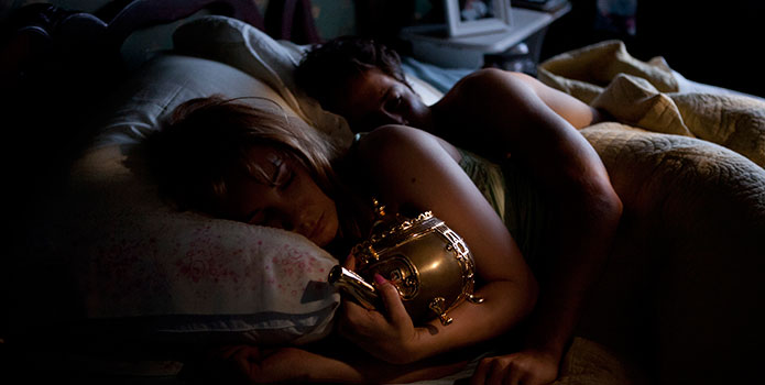 [First Look] Juno Temple and Michael Angarano's 'Brass Teapot'; Michael  Winterbottom's 'Everyday