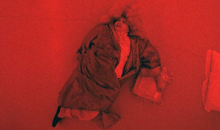 NYFF Review: Louis the XIV Dies Once Again in Albert Serra&#39;s &#39;Roi Soleil&#39;