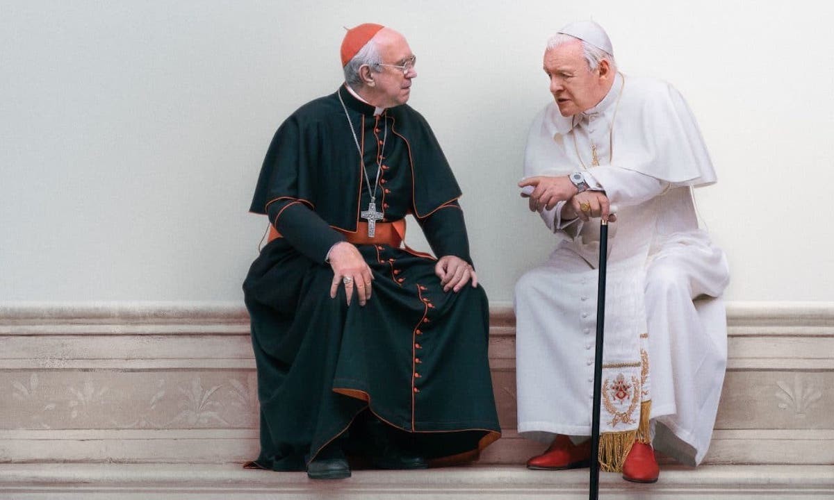 udstødning voldsom Kalkun The Two Popes' Review: A Scattered Bout of Spiritual Sparring