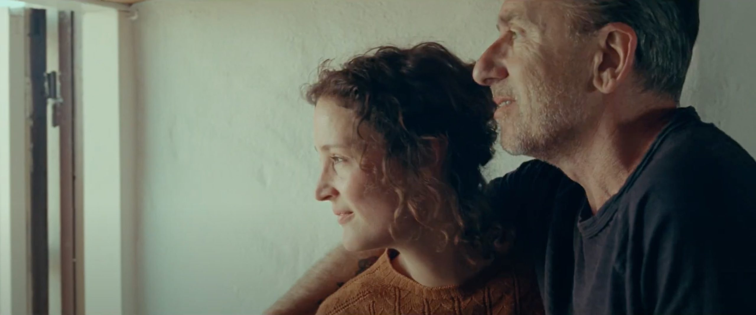 Hold Me Tight Review: Mathieu Amalric's Restless Portrait of a Woman  Grieving