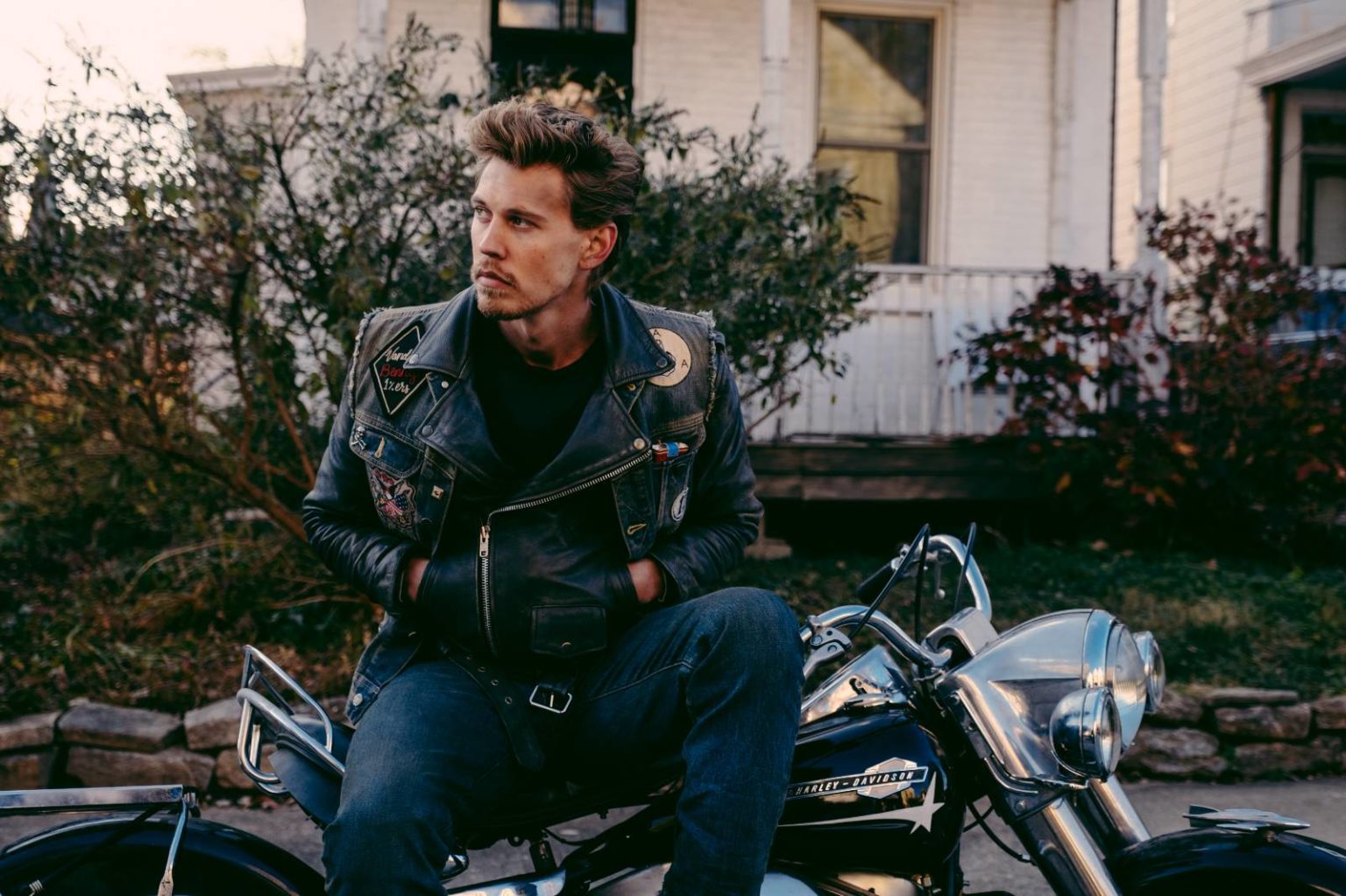Telluride Review: Jeff Nichols’ The Bikeriders is a Muddled Chronicle ...